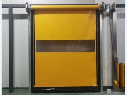 Zipper fast door