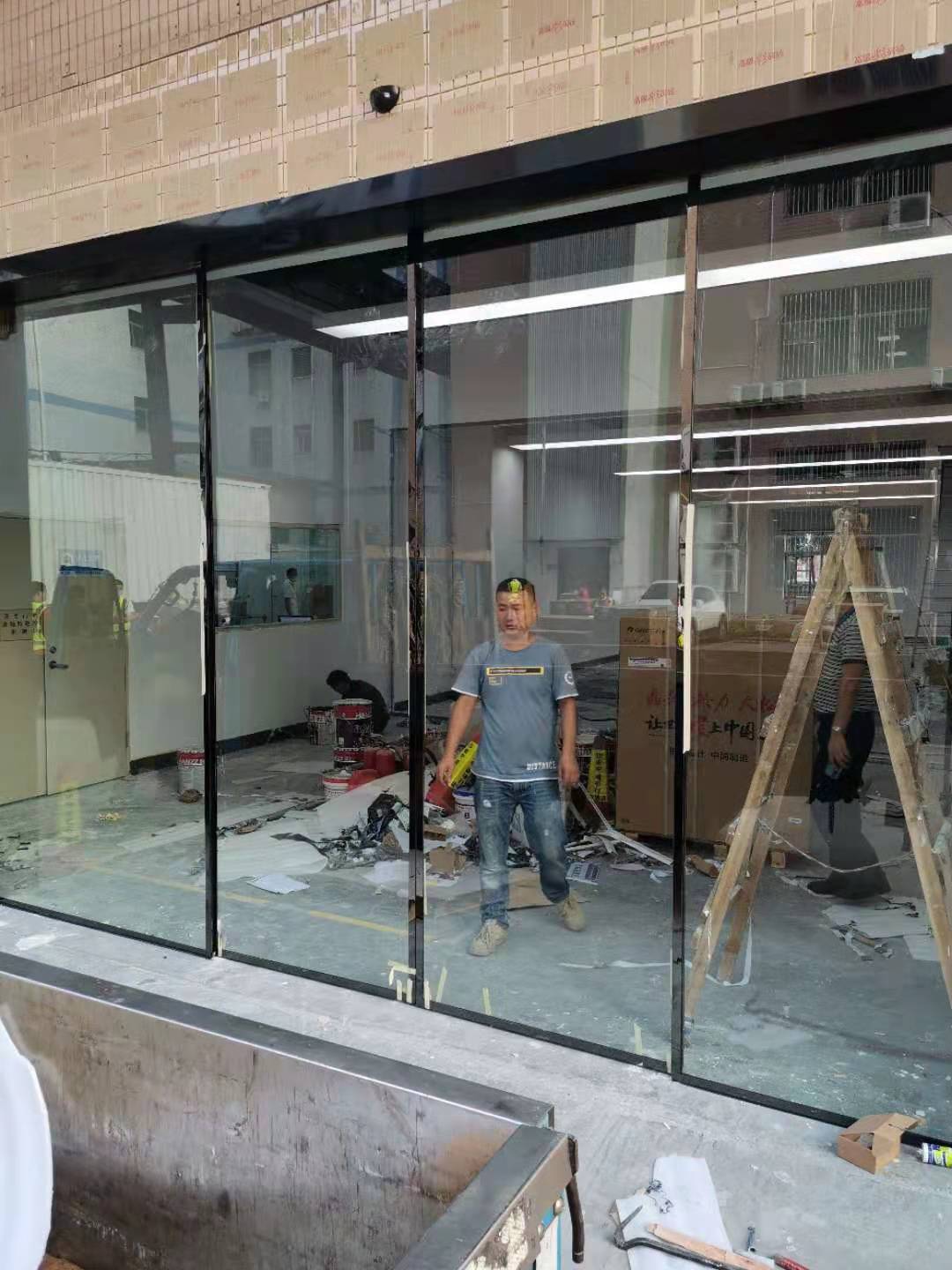 Is it expensive for manufacturers to install Gongming induction automatic doors / custom made automatic doors