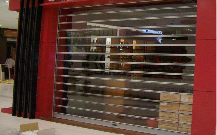 What is the most important when buying the crystal shutter door of Shenzhen Metro station